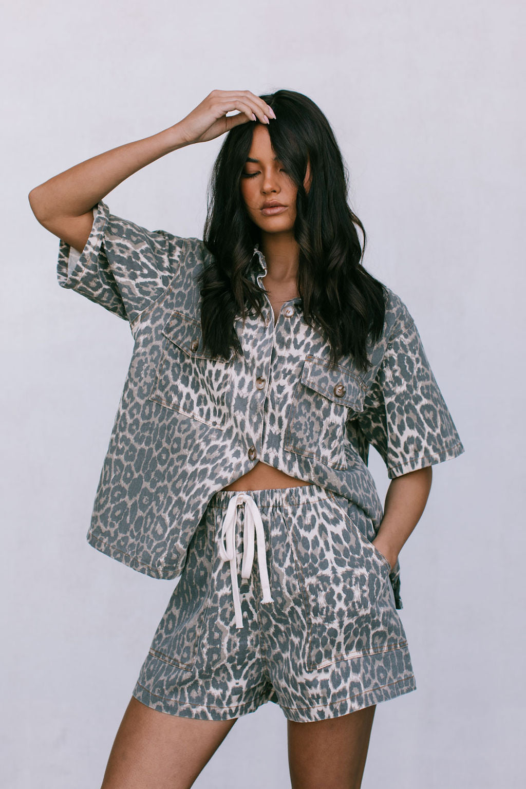 Nova Set - Light Leopard Print Denim