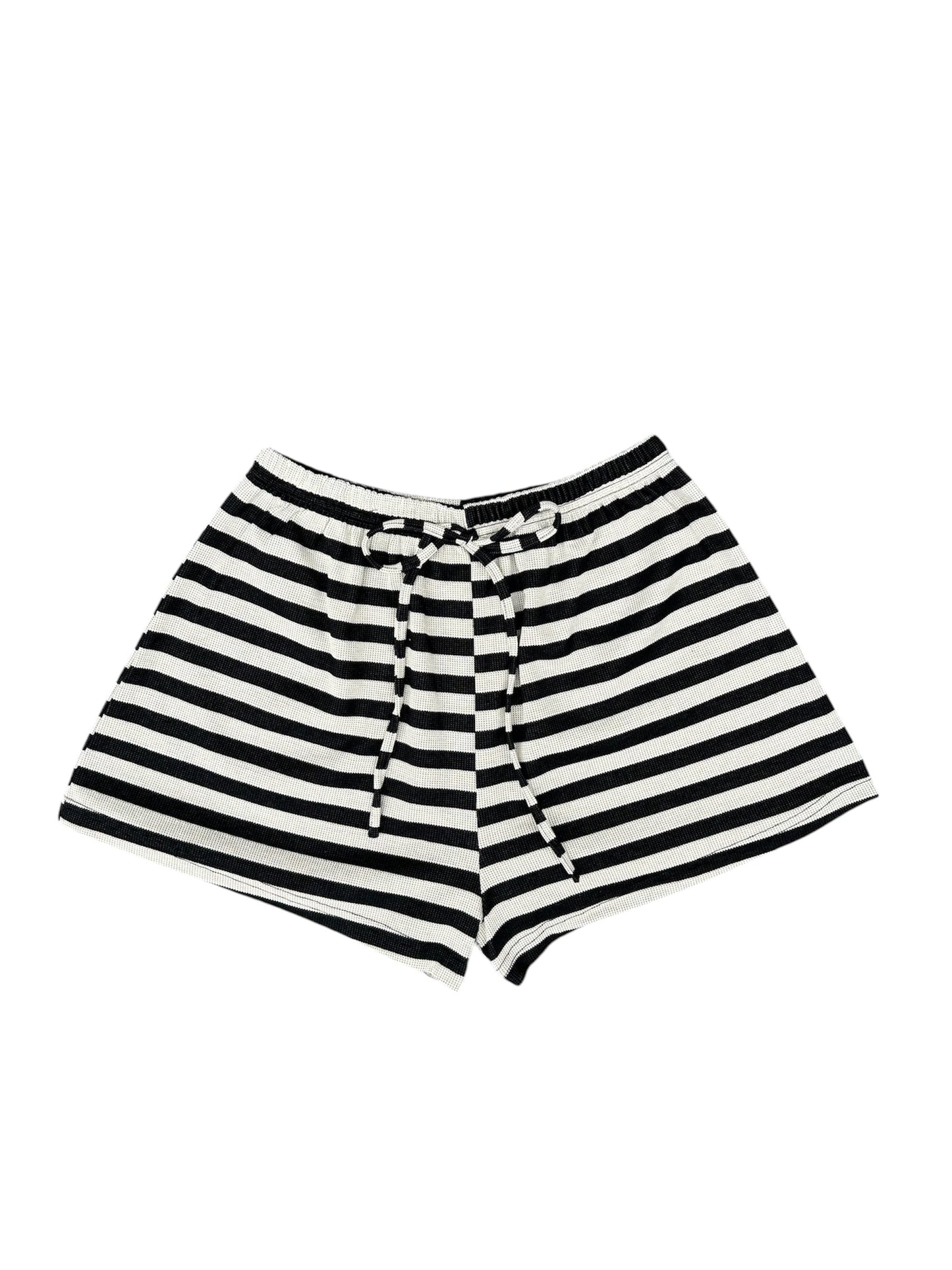 Quinlan Set - Black Stripe