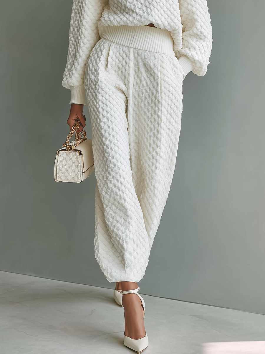 Women's White Top And Wide-leg Pants Knitted Set MDA1612H5T