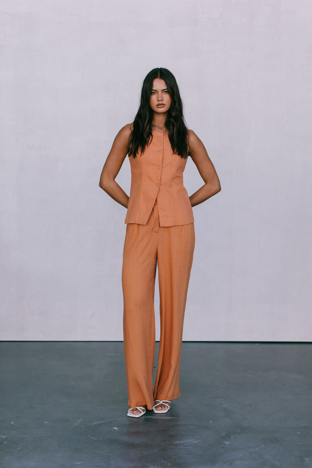 Leo Tailored Pants - Rust Linen