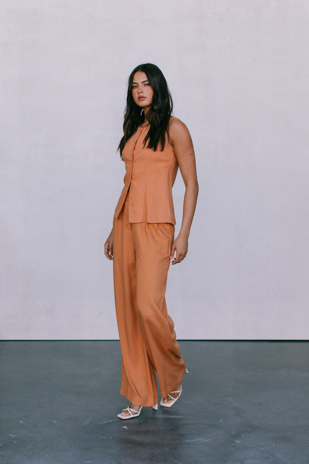 Leo Tailored Pants - Rust Linen