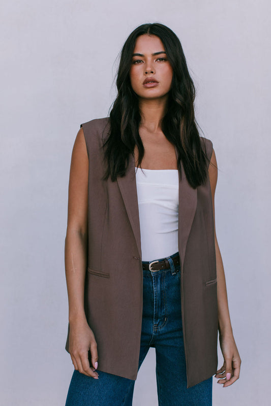 Uerella Tailored Vest - Chocolate Brown