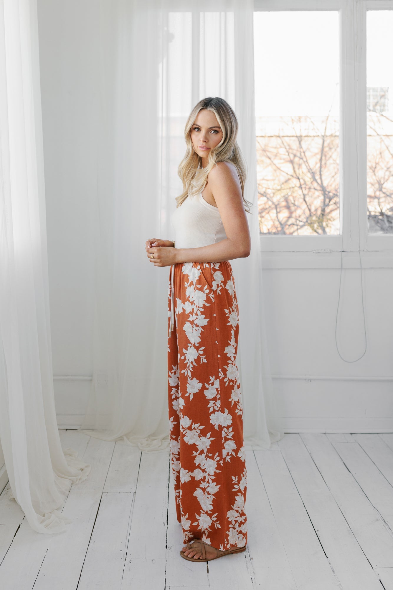 Citta Pants - Auburn/Beige Floral