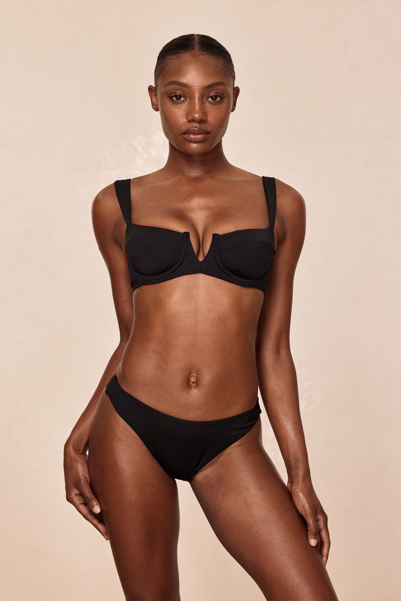 Byron Bottom - Black