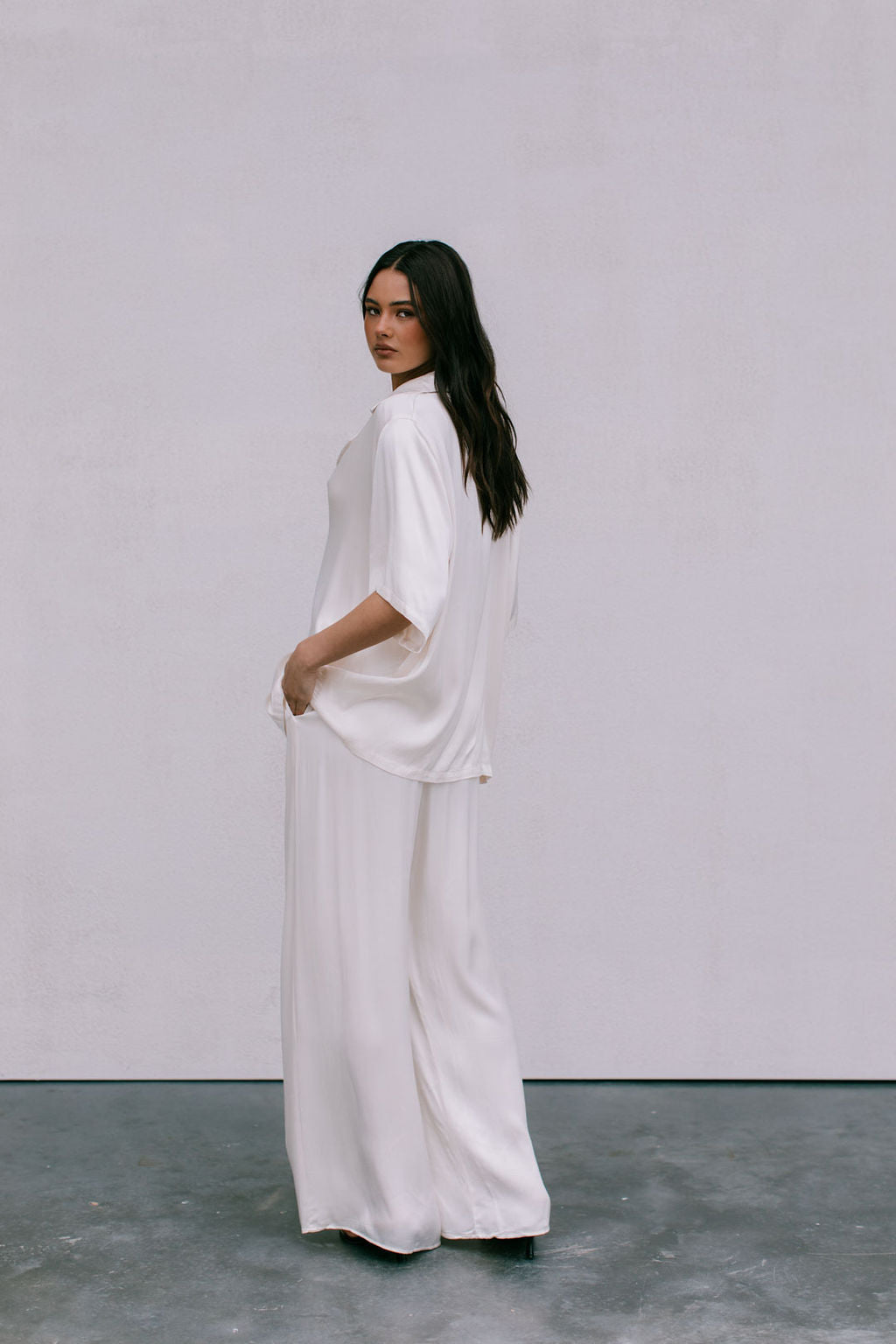 Eve Relaxed Pants - Cream Satin