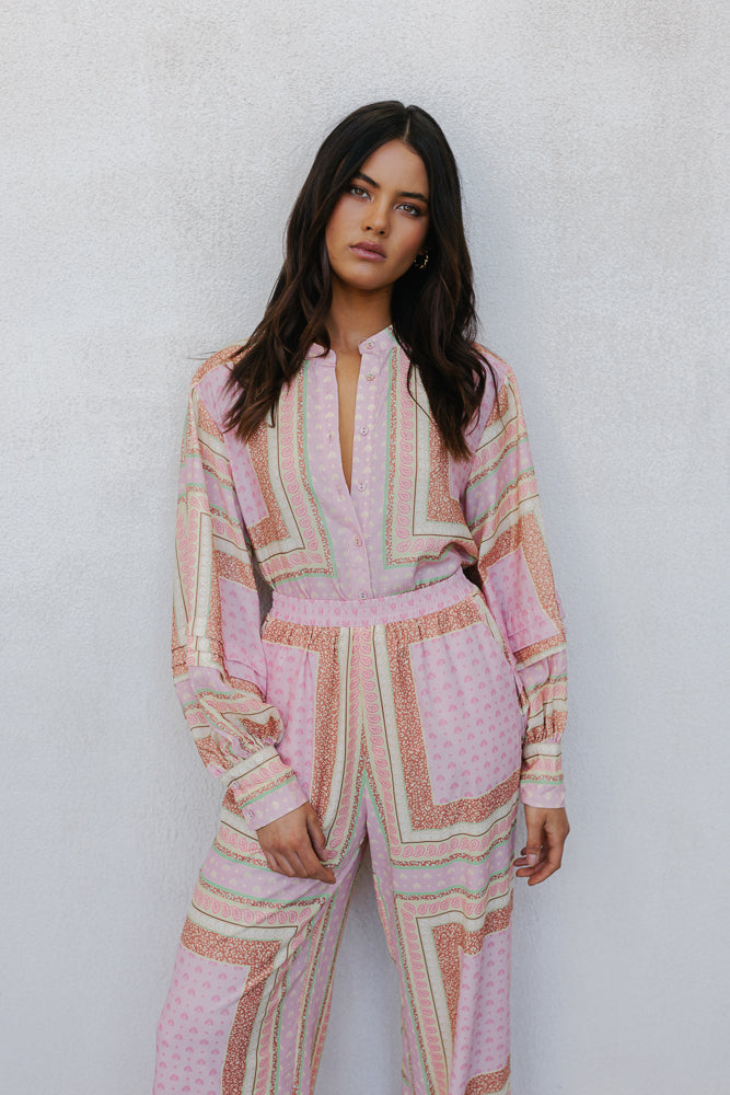 Chicago Billowed Shirt - Pink Tile Print
