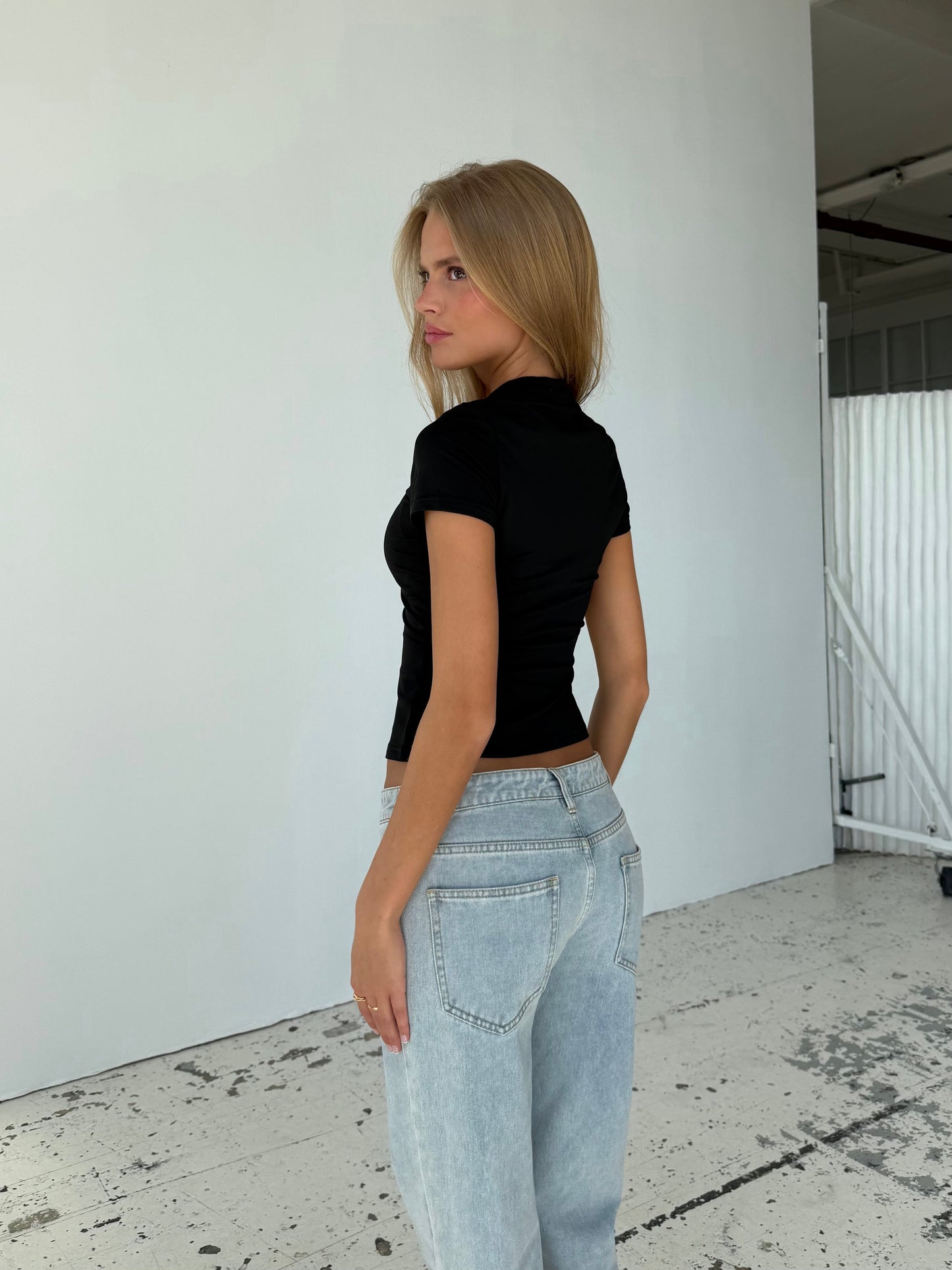 Basic tee - black