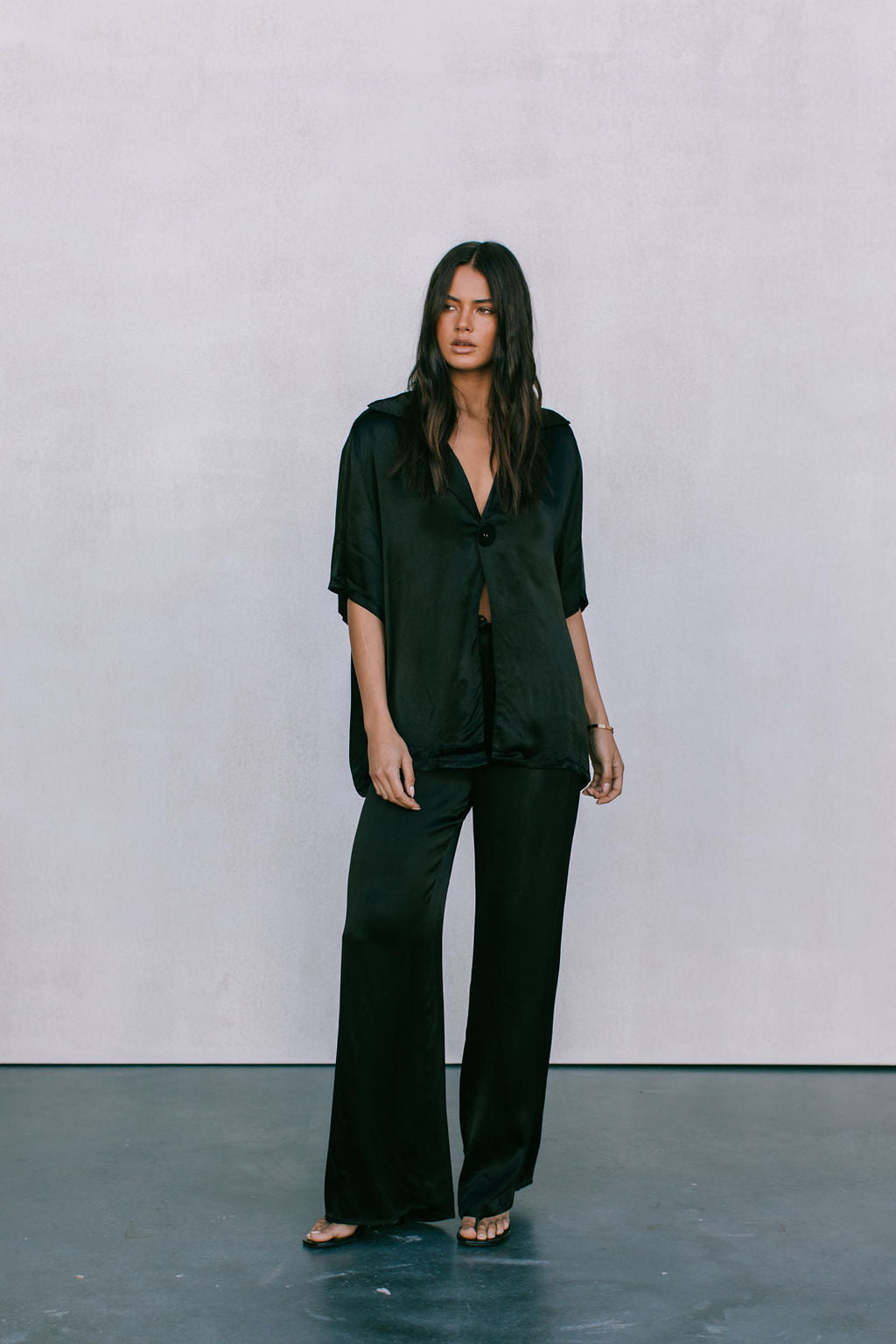 Eve Relaxed Pants - Black Satin