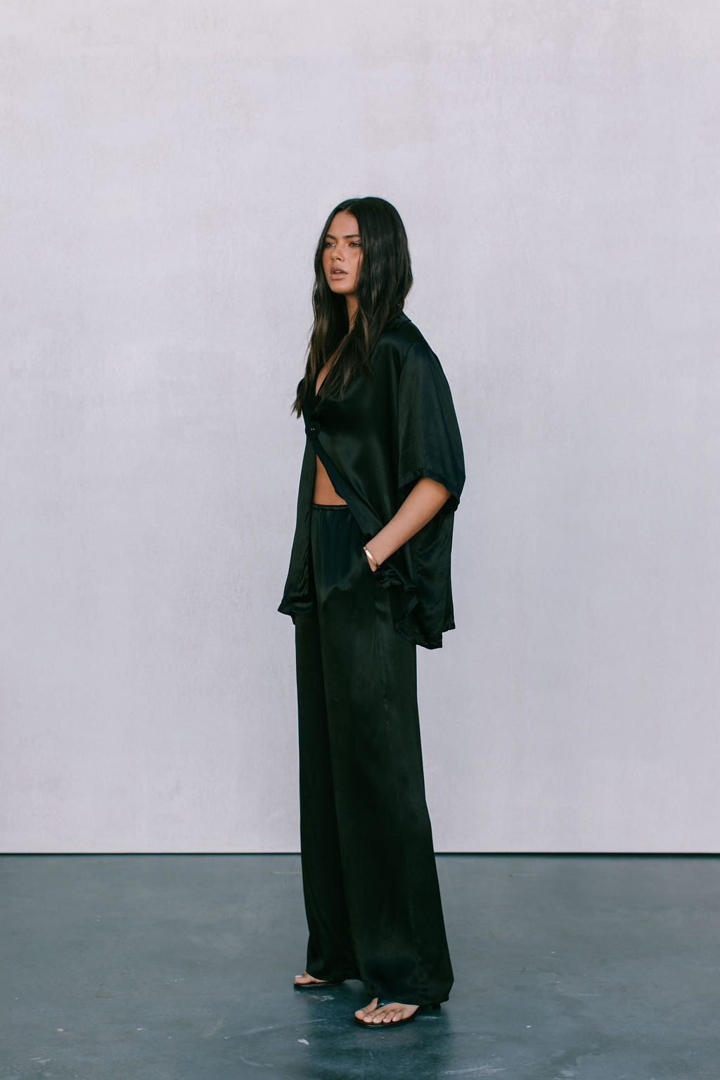 Eve Relaxed Pants - Black Satin