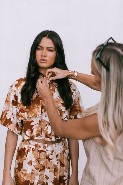 Esimio Cropped Shirt - Rust Floral Print