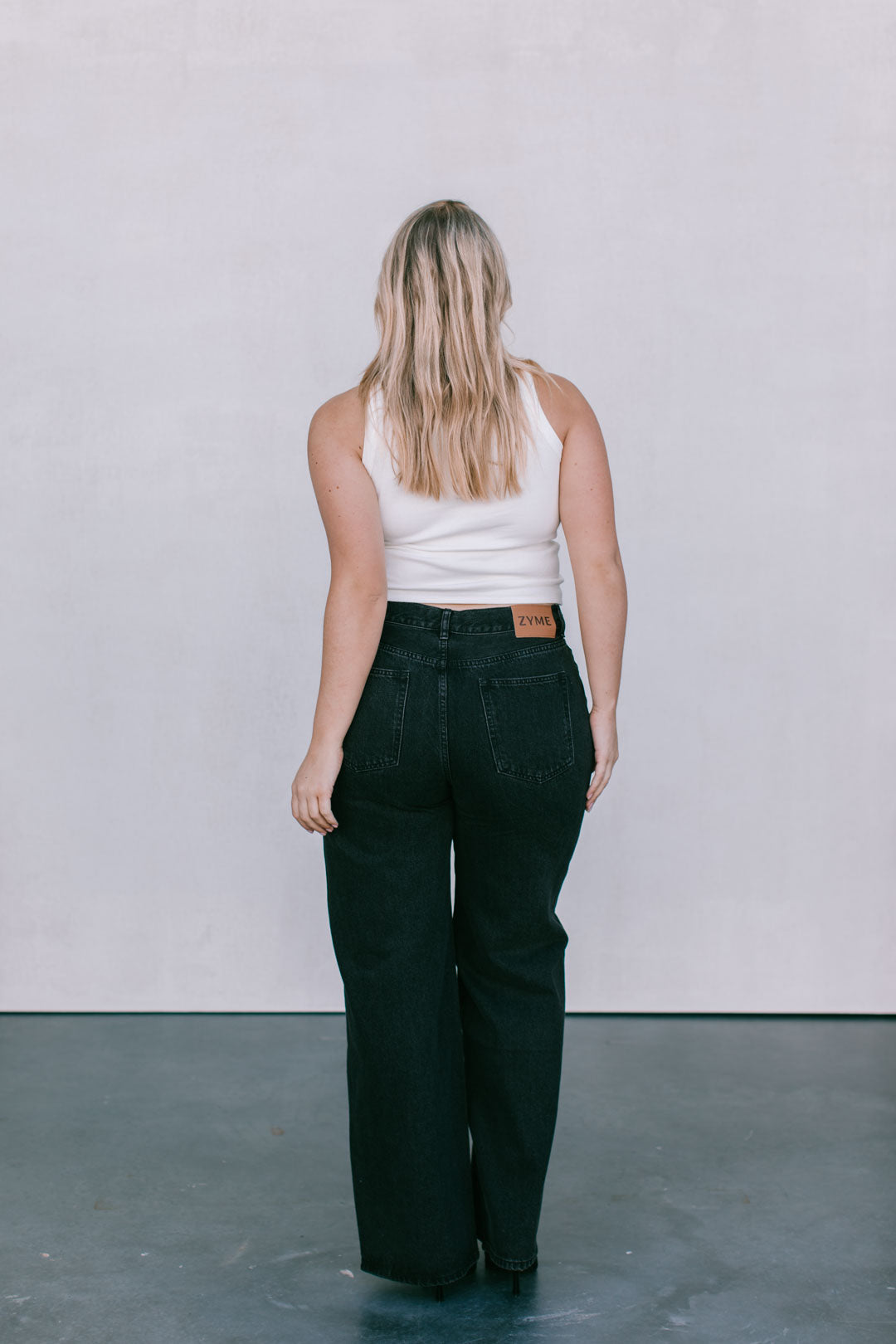 Carissa Wide Leg Jeans - Washed Black