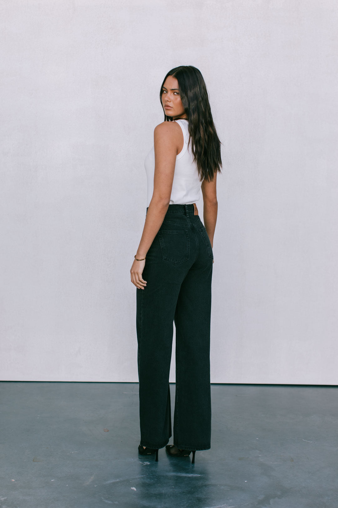 Carissa Wide Leg Jeans - Washed Black