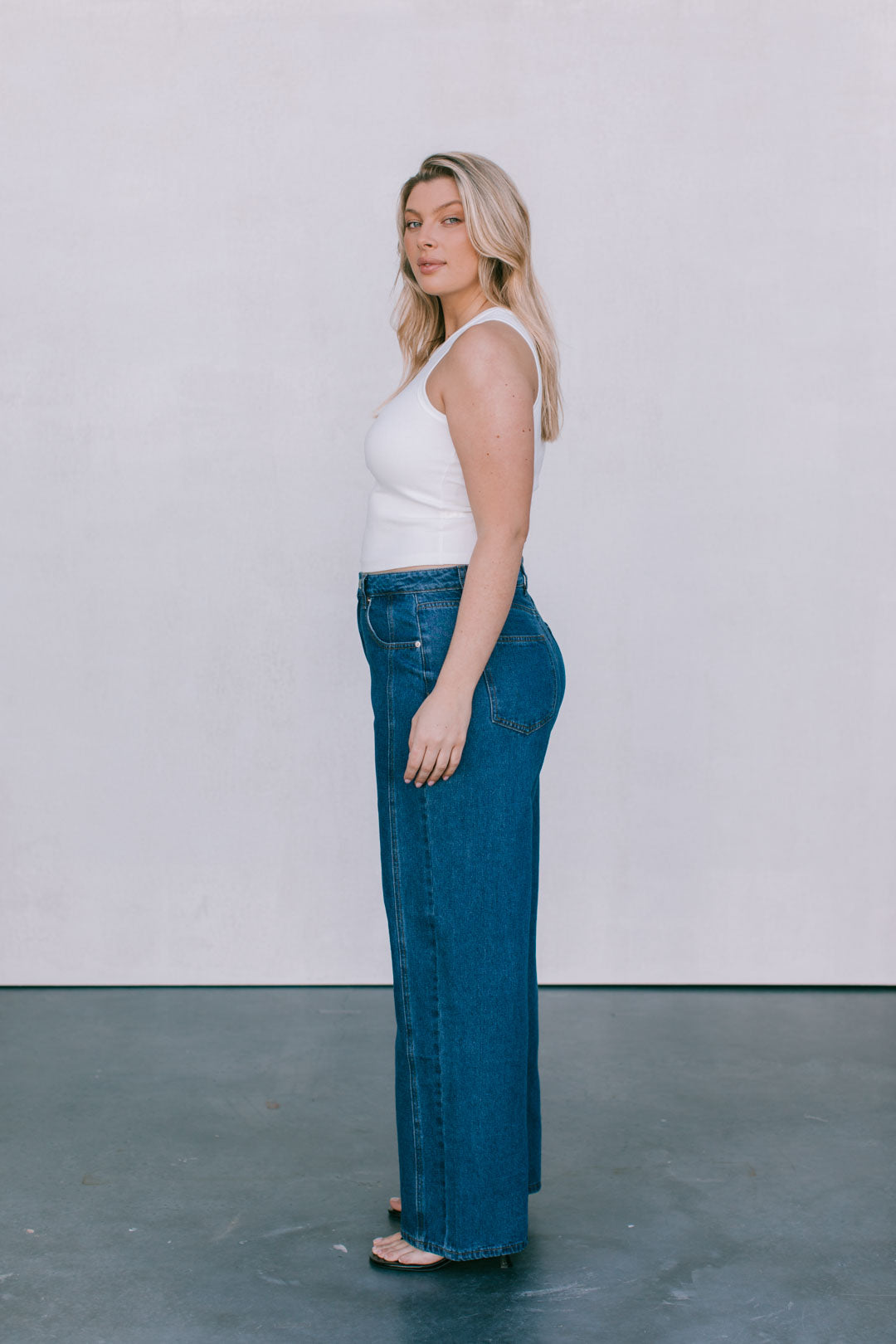 Janey Wide Leg Jeans - Dark Blue Wash