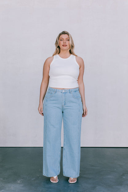 Janey Wide Leg Jeans - Light Wash Blue