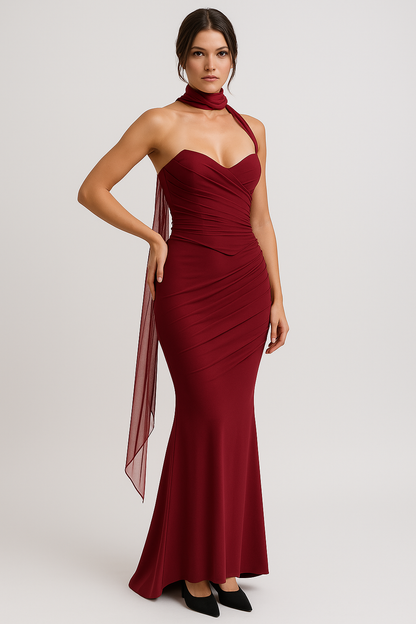 Elegant Strapless Choker Dress