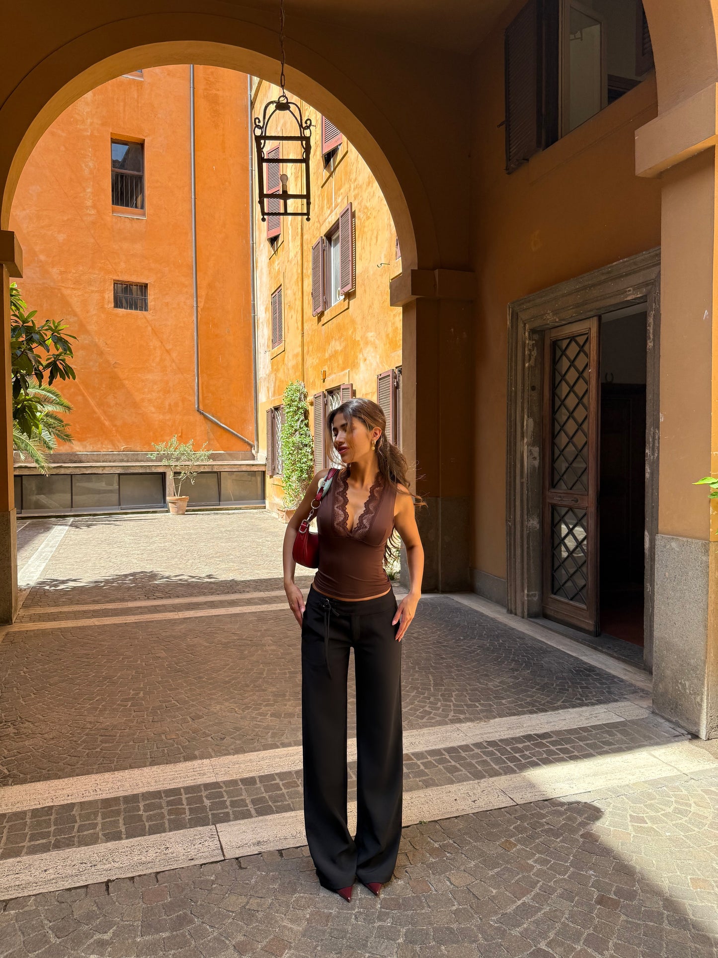 Lucia basic lace top - dark brown