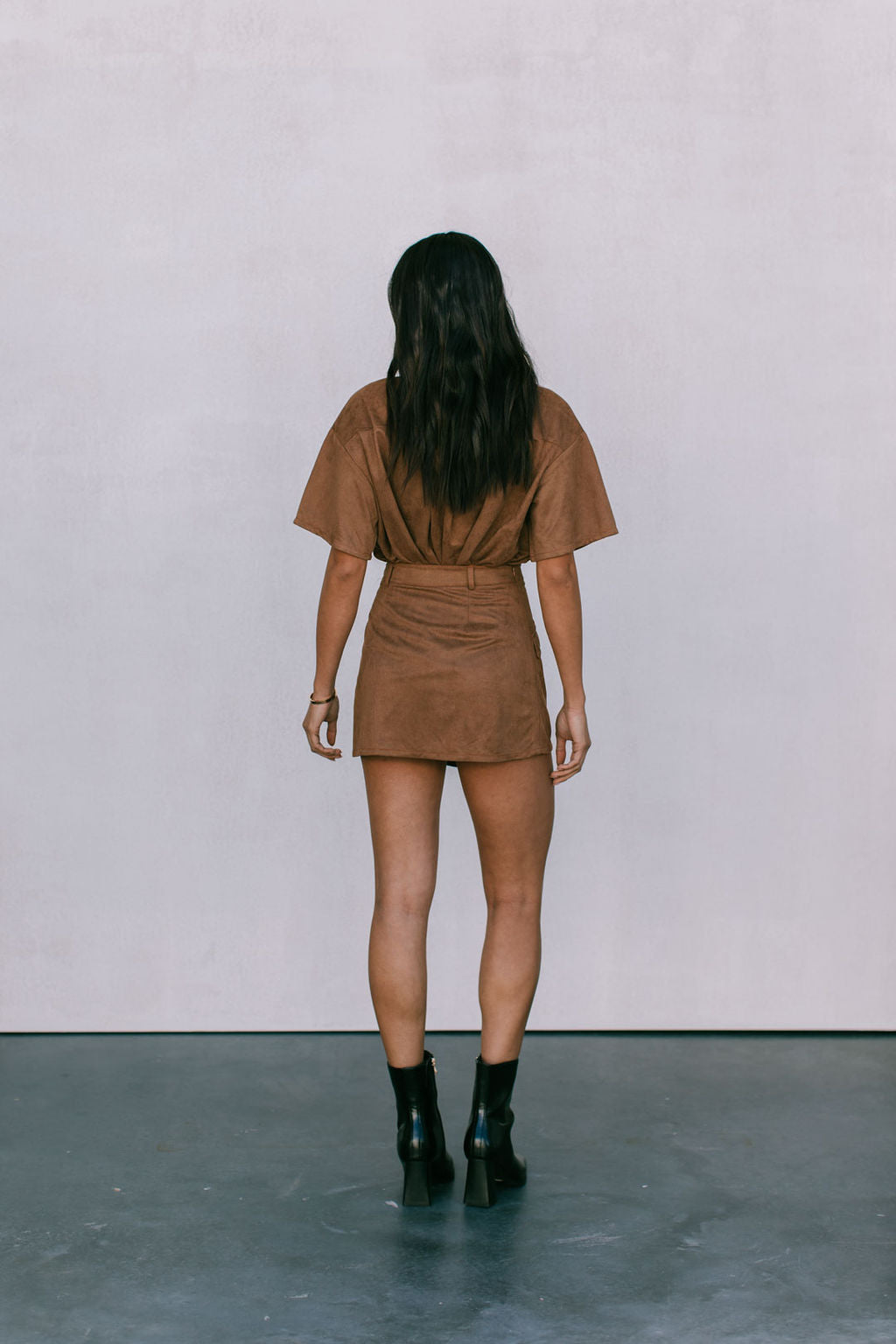 Gabe Set - Tan Suede Look