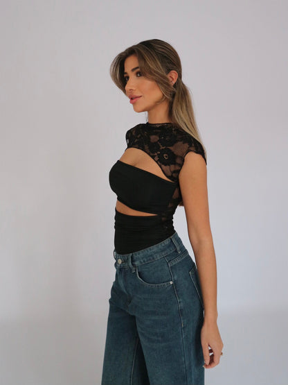 Lucy lace top - black