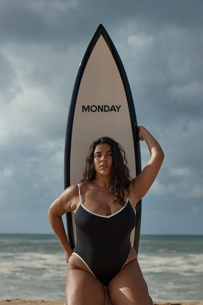 Ravello One Piece - Black/Ivory