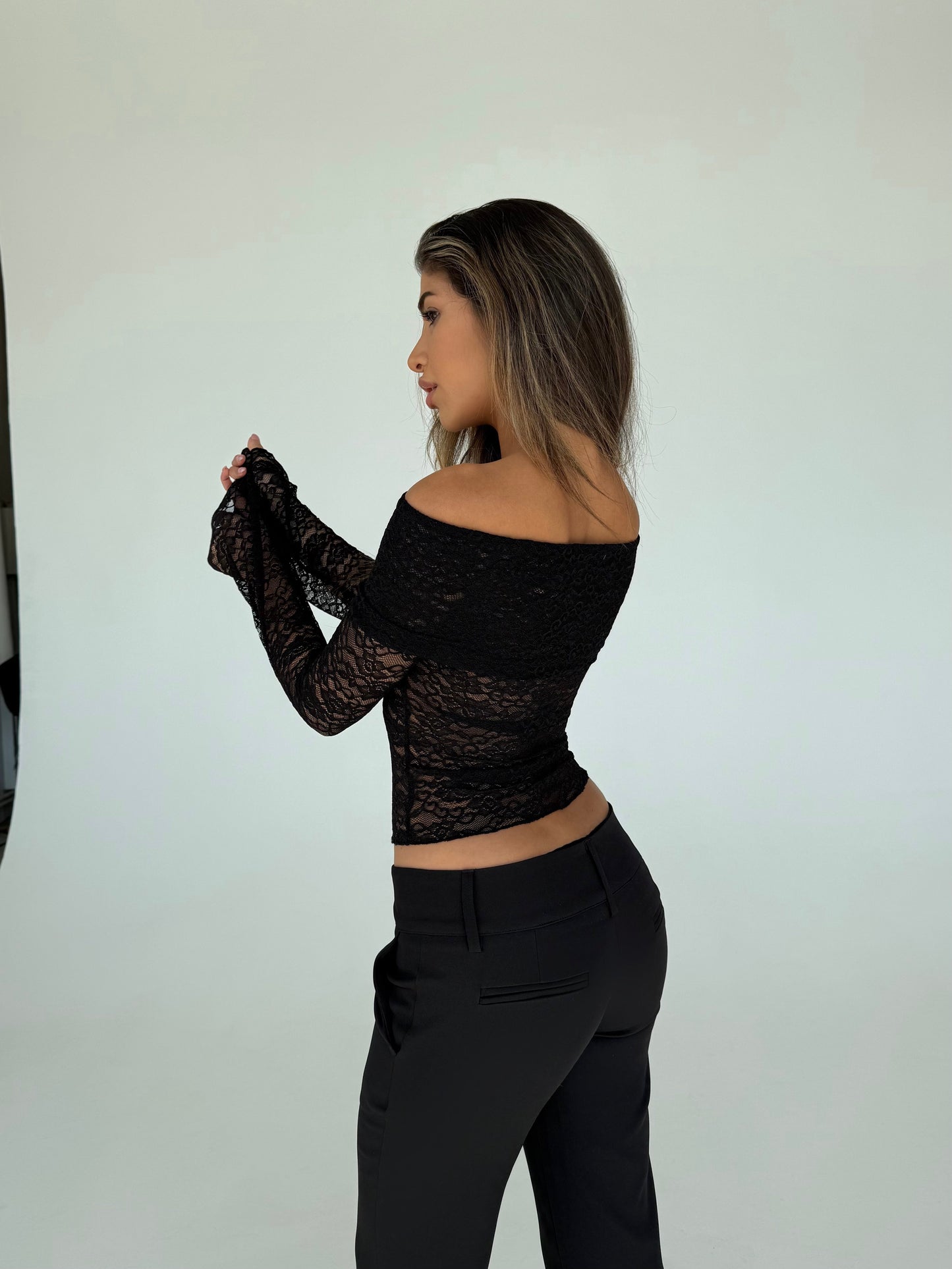 Kaia lace top - black
