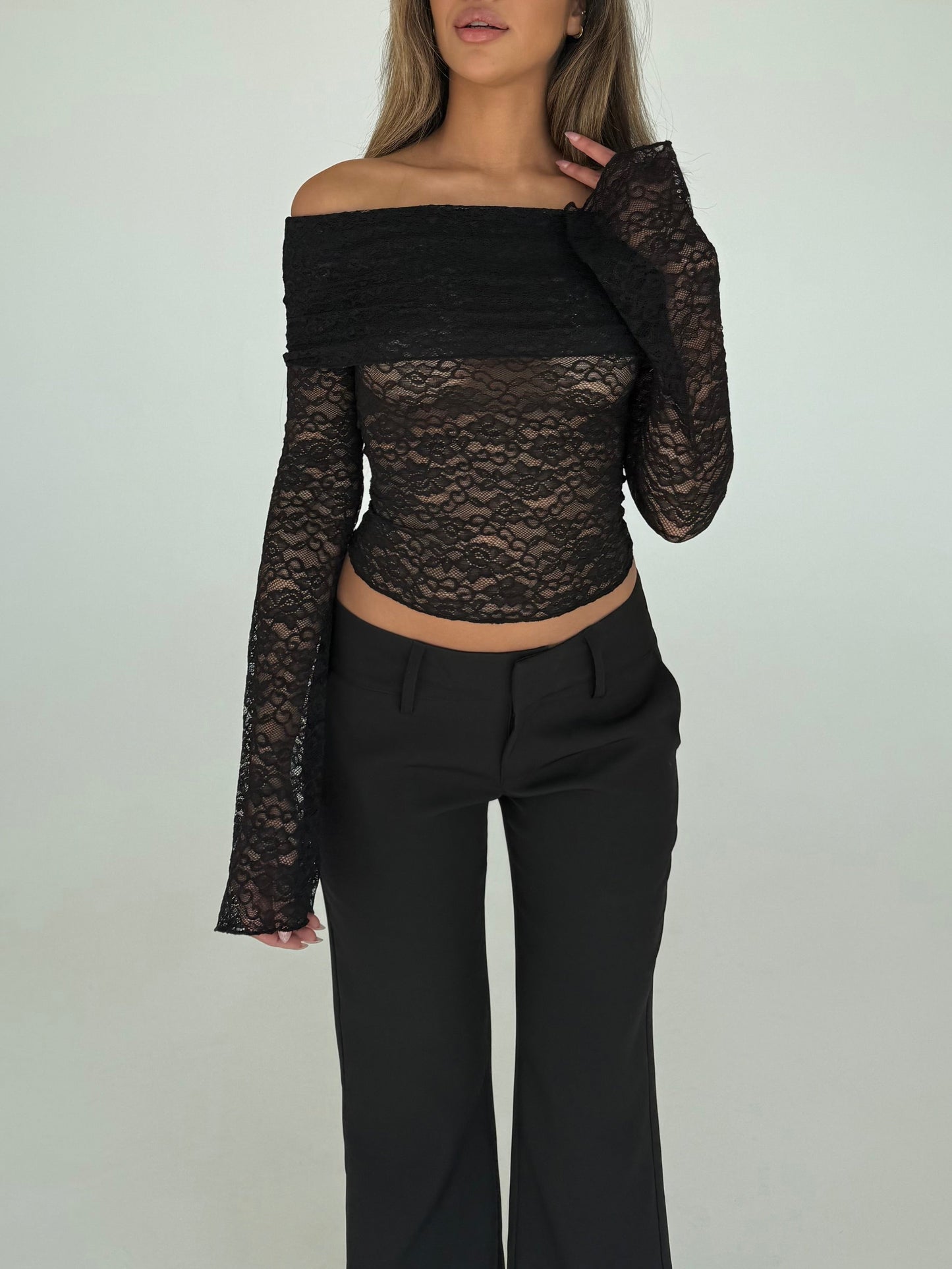 Kaia lace top - black