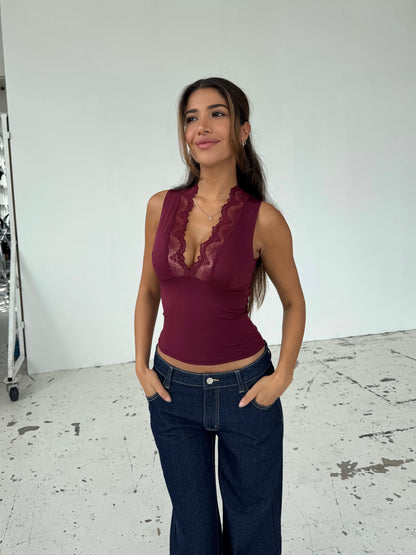 Lucia basic lace top - Burgundy