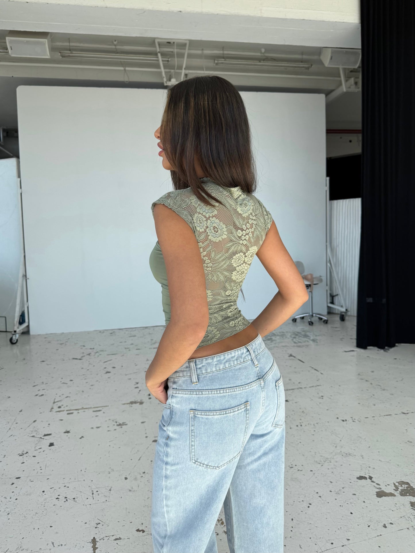 Lara lace top - sage green