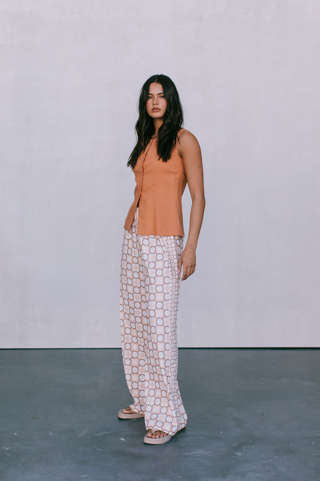 Virgo Tailored Vest - Rust Linen