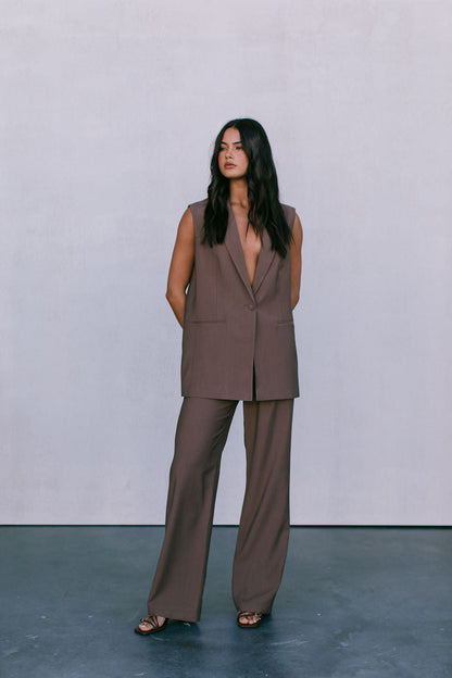 Uerella Tailored Vest - Chocolate Brown