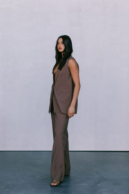 Uerella Tailored Vest - Chocolate Brown