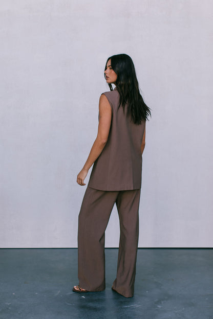 Uerella Tailored Vest - Chocolate Brown
