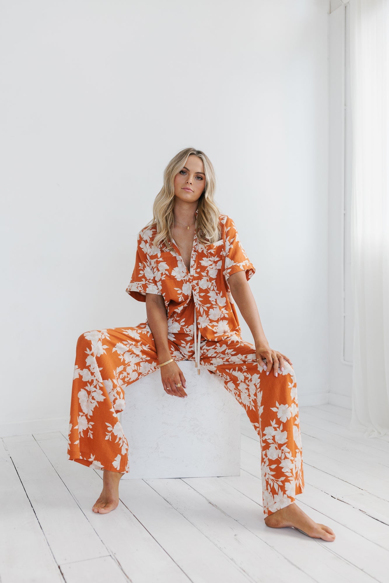 Giorno Relaxed Shirt - Auburn/Beige Floral Print