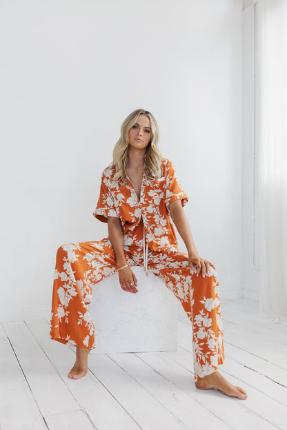 Giorno Relaxed Shirt - Auburn/Beige Floral Print