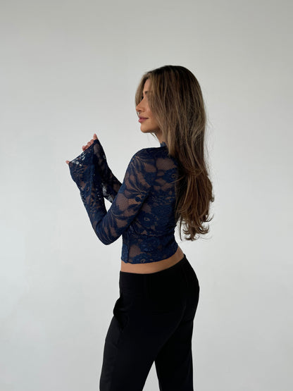 Cut lace top - black