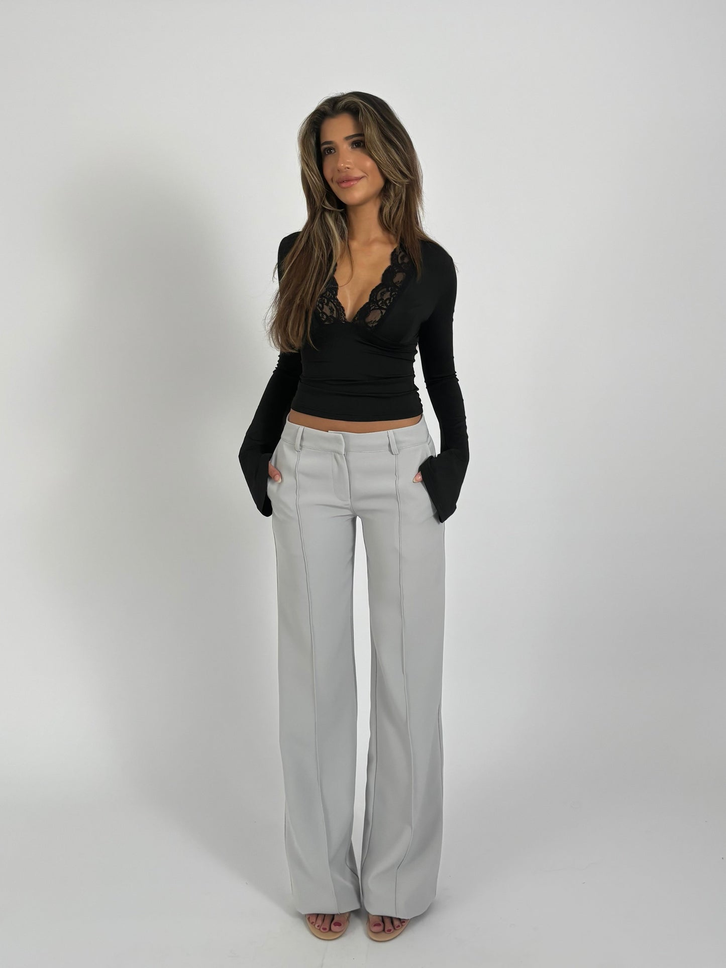 Vera Wide low waist trousers - light grey
