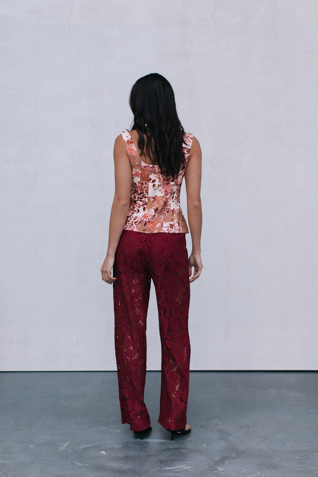Finora Zip Top - Fleur Print