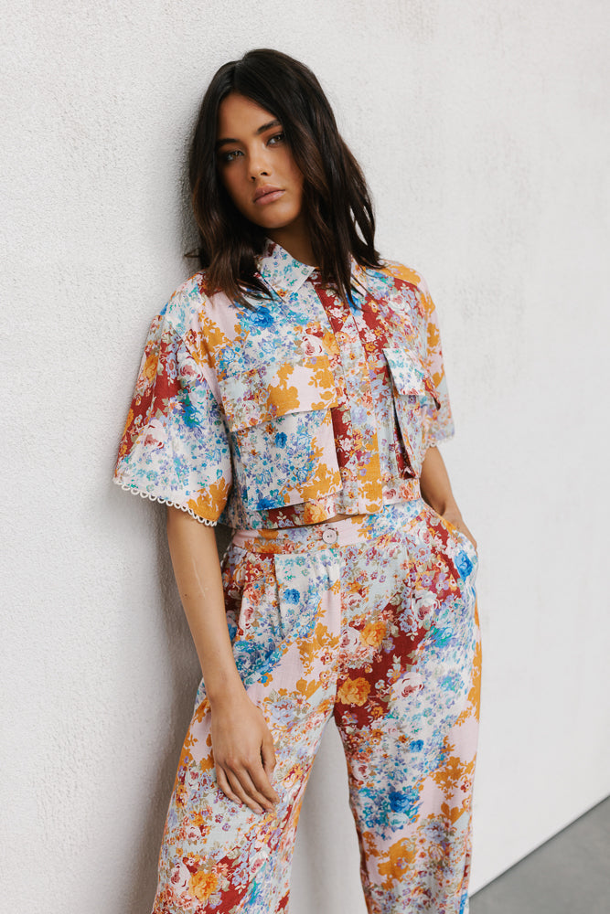 Esimio Cropped Shirt - Bloom Floral Print