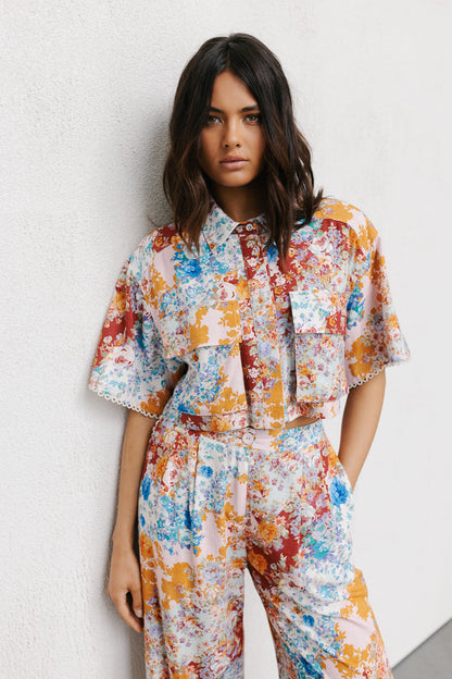 Esimio Cropped Shirt - Bloom Floral Print