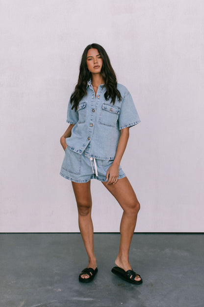 Brittanie Set - Light Wash Denim