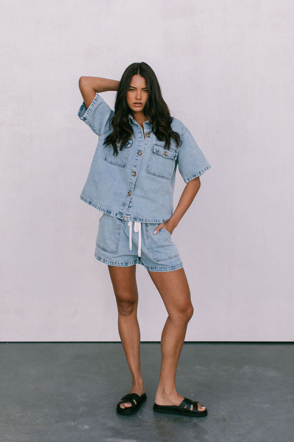 Brittanie Set - Light Wash Denim