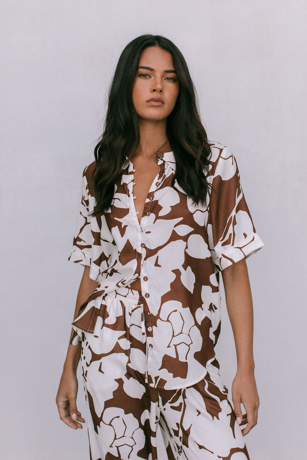 Petra Shirt - Chocolate Brown/Cream Floral Print