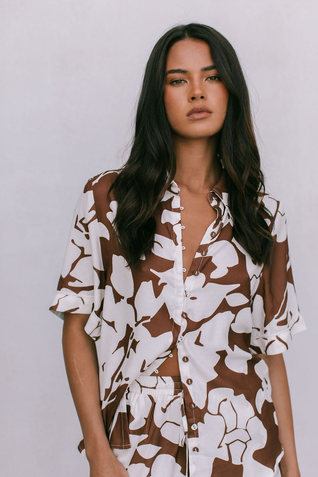 Petra Shirt - Chocolate Brown/Cream Floral Print
