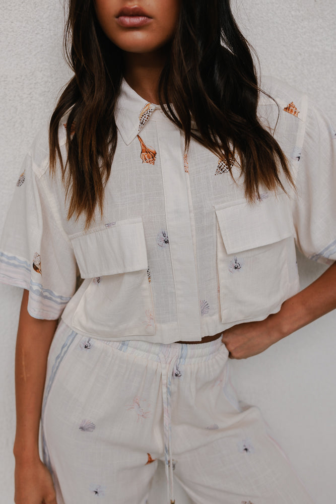Esimio Cropped Shirt - Seashell Print/Watercolour Stripe