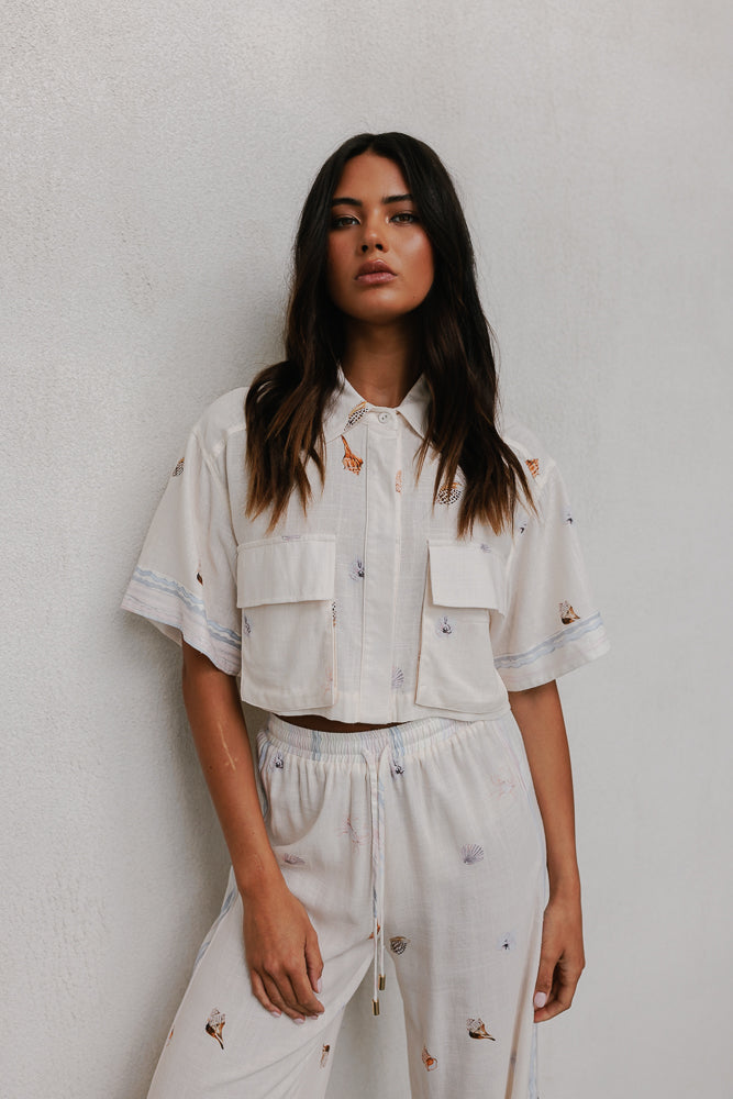 Esimio Cropped Shirt - Seashell Print/Watercolour Stripe
